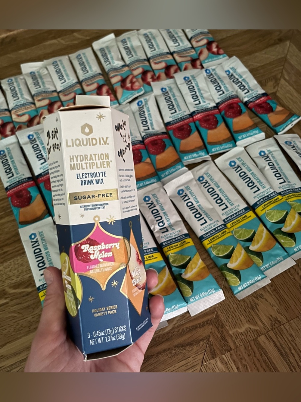 30x LIQUID I.V. Packets White Peach, Raspberry Melon, Lemon Lime, Seasonal Packs